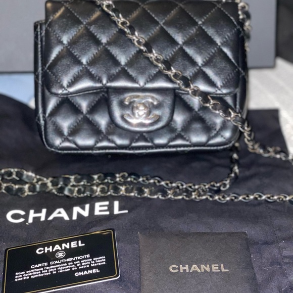 Square Chanel authentic 100% amidst new condition - Picture 3 of 4